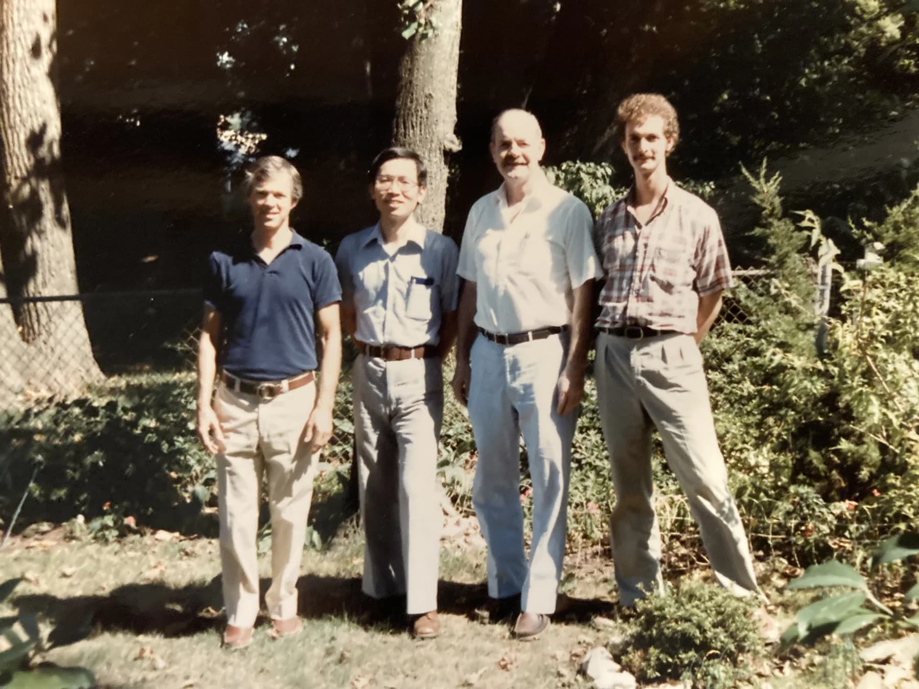 Archivgruppenfoto mit Robert W. Smith und einem jungen Allen Pittman rechts