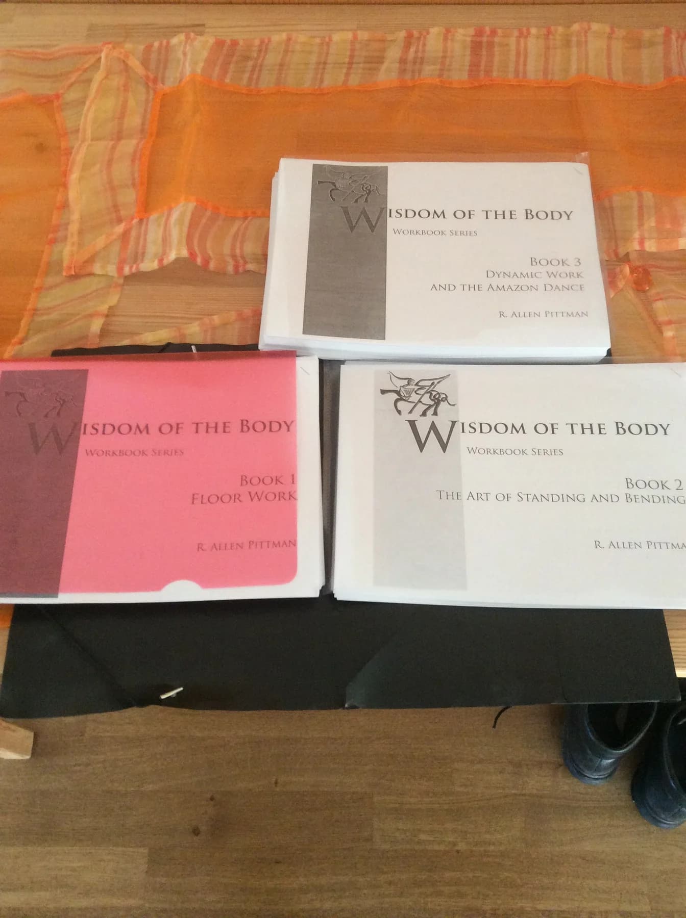 Wisdom-of-the-Body-Arbeitshefte aus Allen Pittmans Archiv